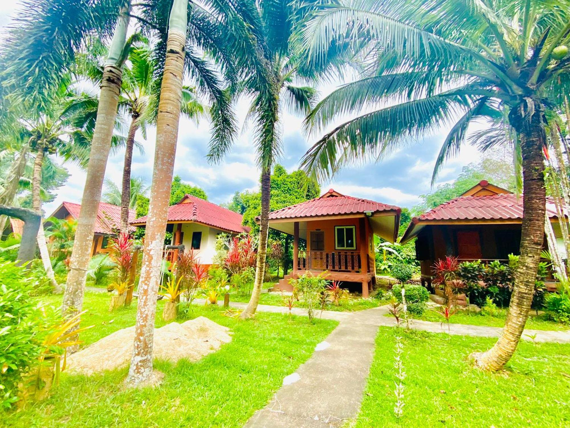 Hotel Khao Sok Nung House Khao Sok National Park Esterno foto