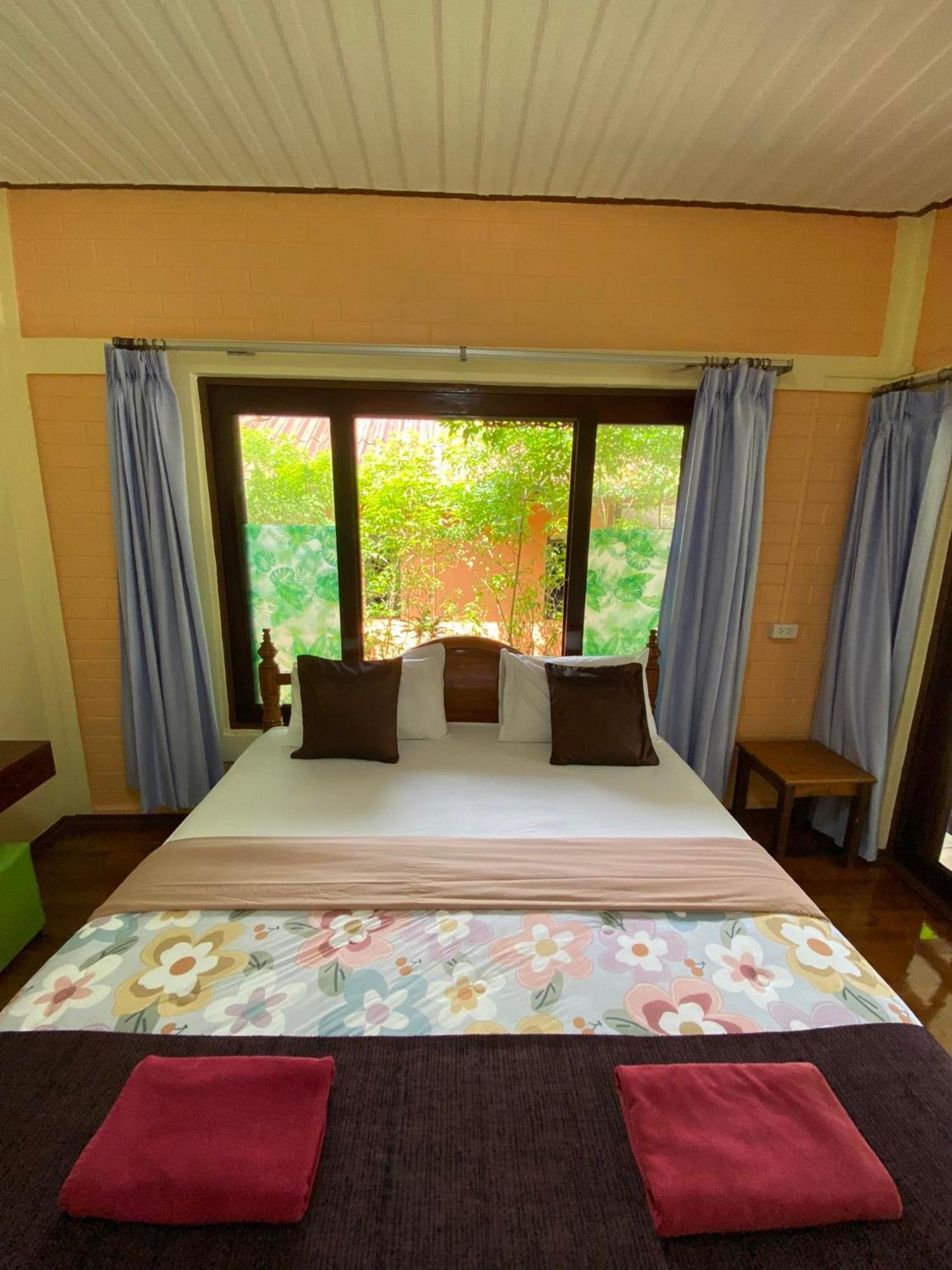 Hotel Khao Sok Nung House Khao Sok National Park Esterno foto